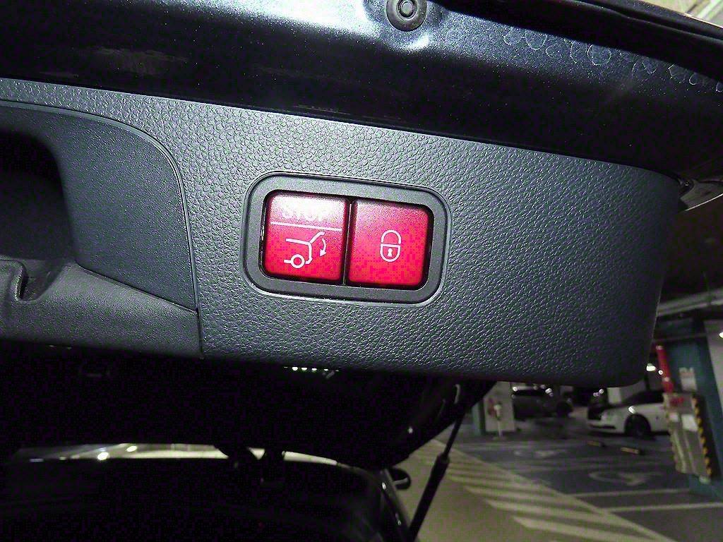 [Mercedes Benz] GLC Class X253 GLC 220 d 4MAITC Premium (Full-Options) (Non Accidental)